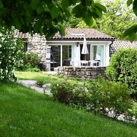 Les Grangeonnes, Gites Nature, Piscine, Bain Nordique, Sauna Pour Accueil Familiale Ou De Groupe Saint-Basile エクステリア 写真