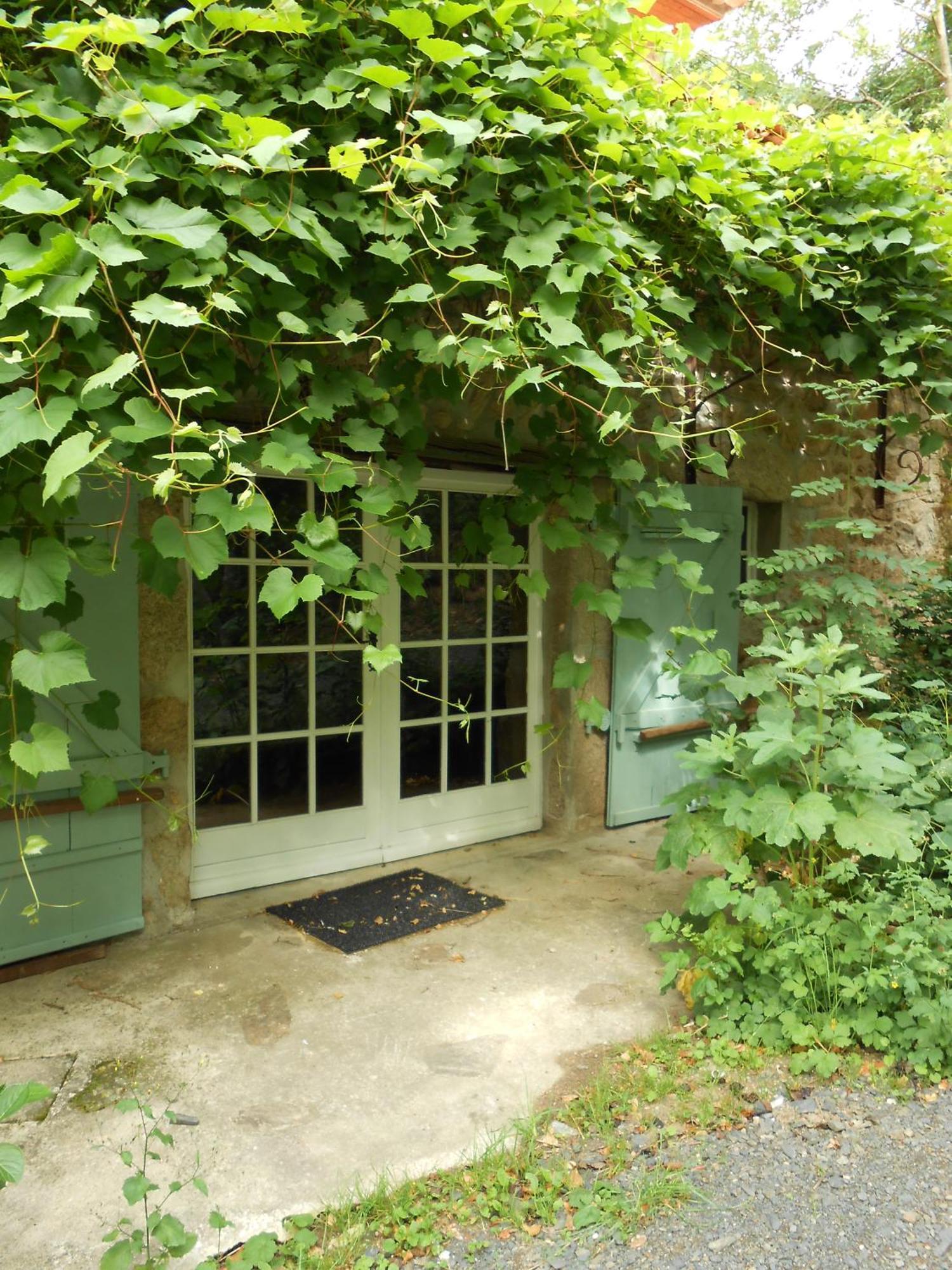 Les Grangeonnes, Gites Nature, Piscine, Bain Nordique, Sauna Pour Accueil Familiale Ou De Groupe Saint-Basile エクステリア 写真